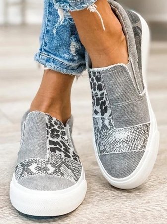 Beautifully Crafted Orthopedic Sneakers