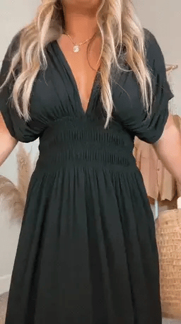 Timeless Vintage Style Dress