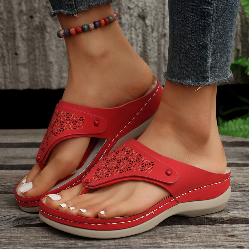 Chic Orthopedic Sandals with Unique Design
