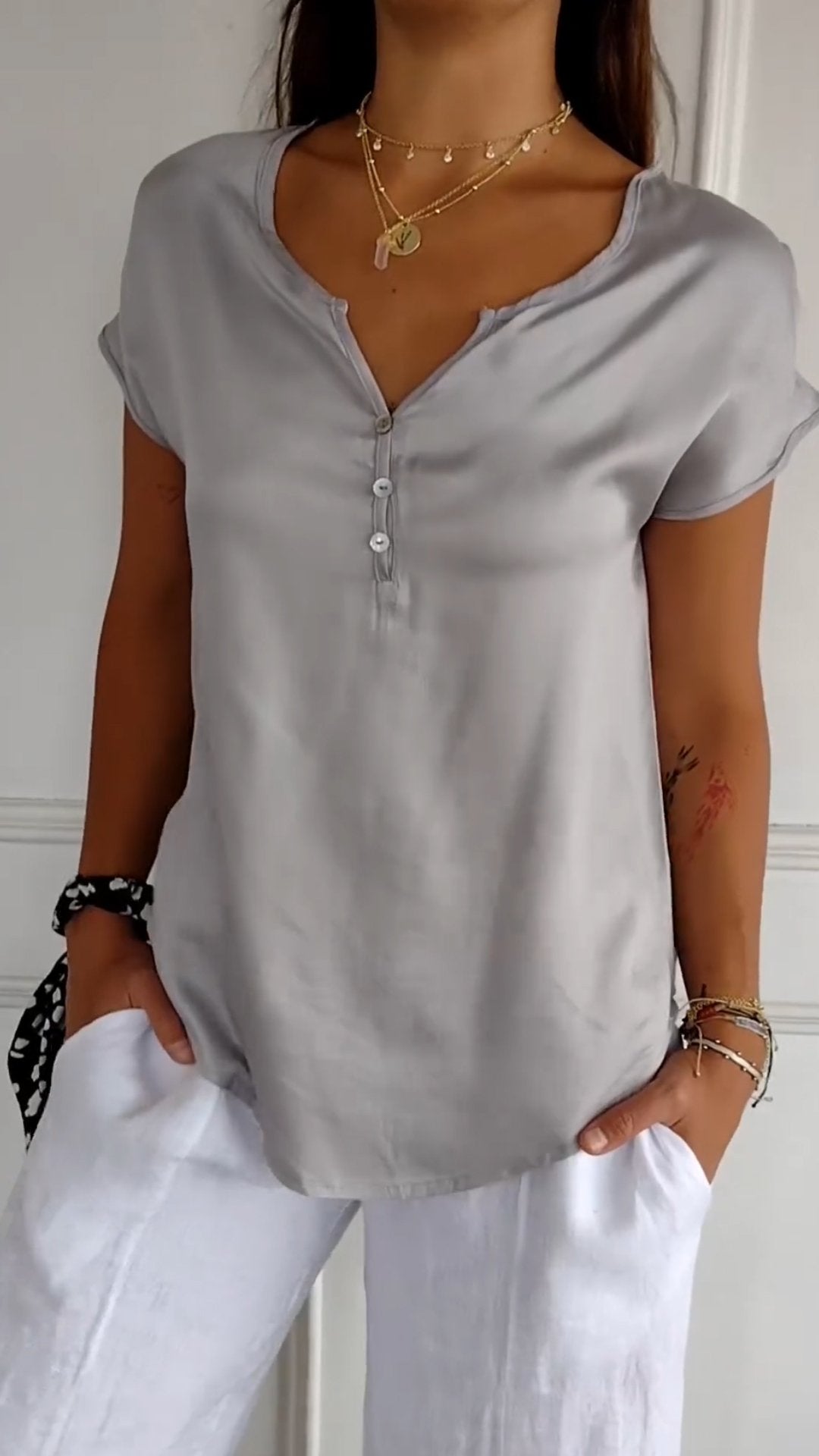 Timeless Vintage Style T-Shirt