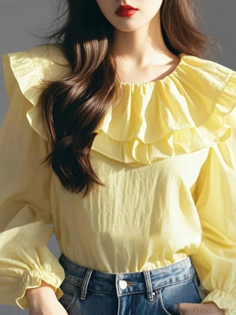 Timeless Vintage Style Blouse