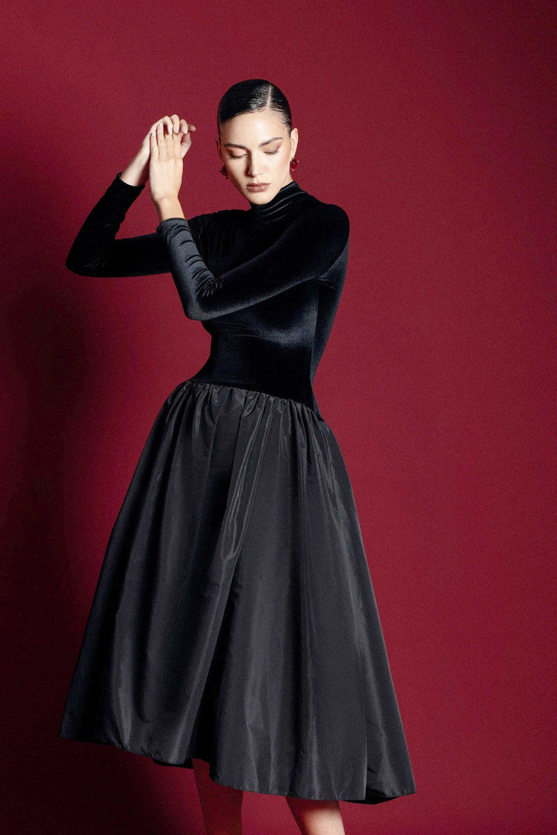 Timeless Vintage Style Dress