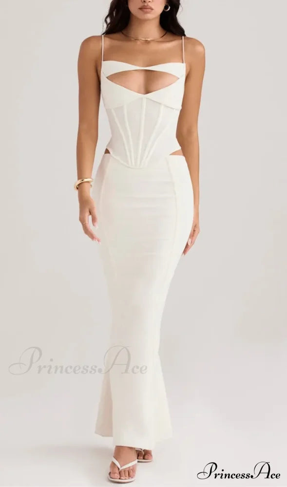 Elegantly Designed Garment