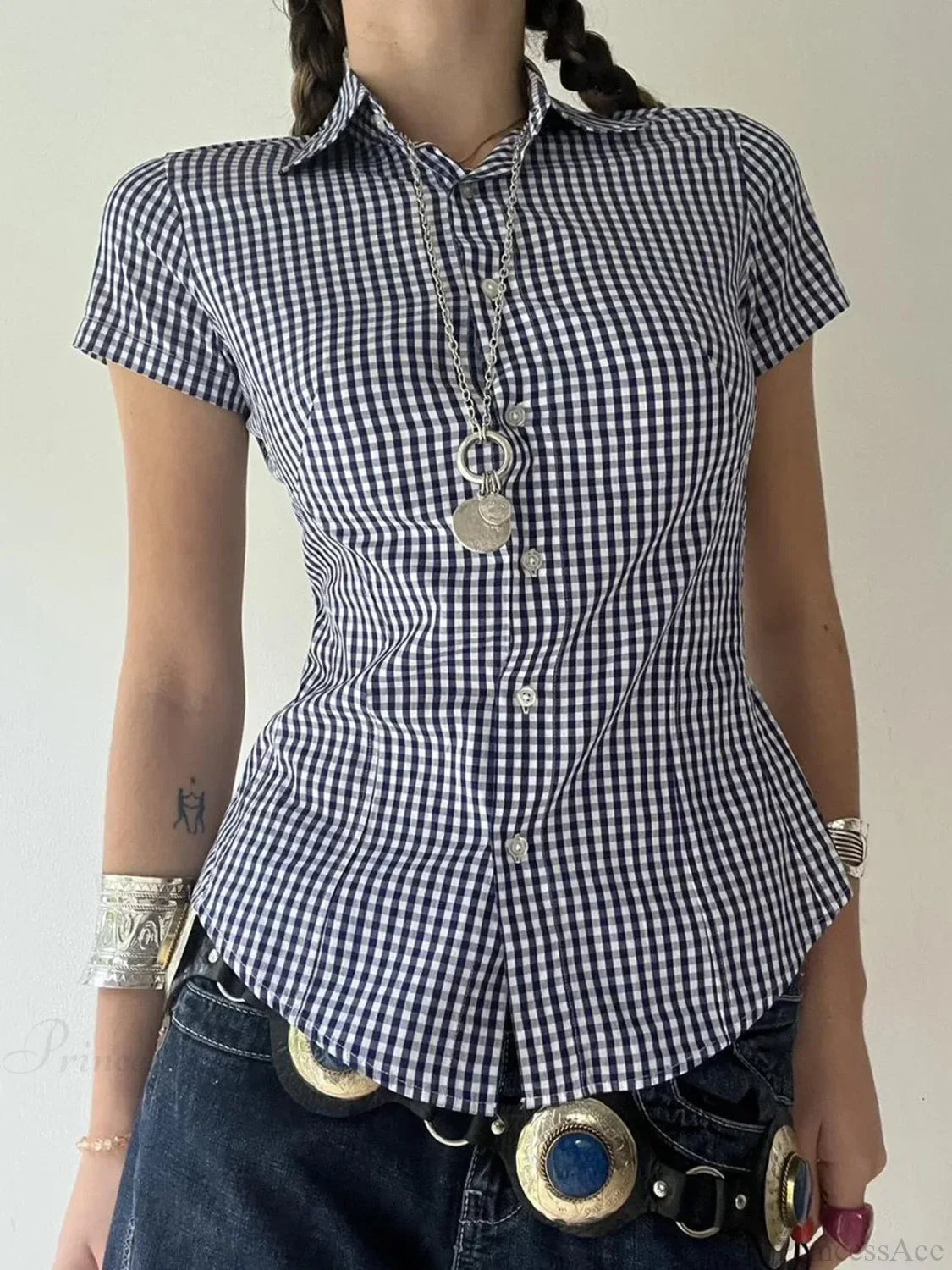 Timeless Vintage Style Blouse