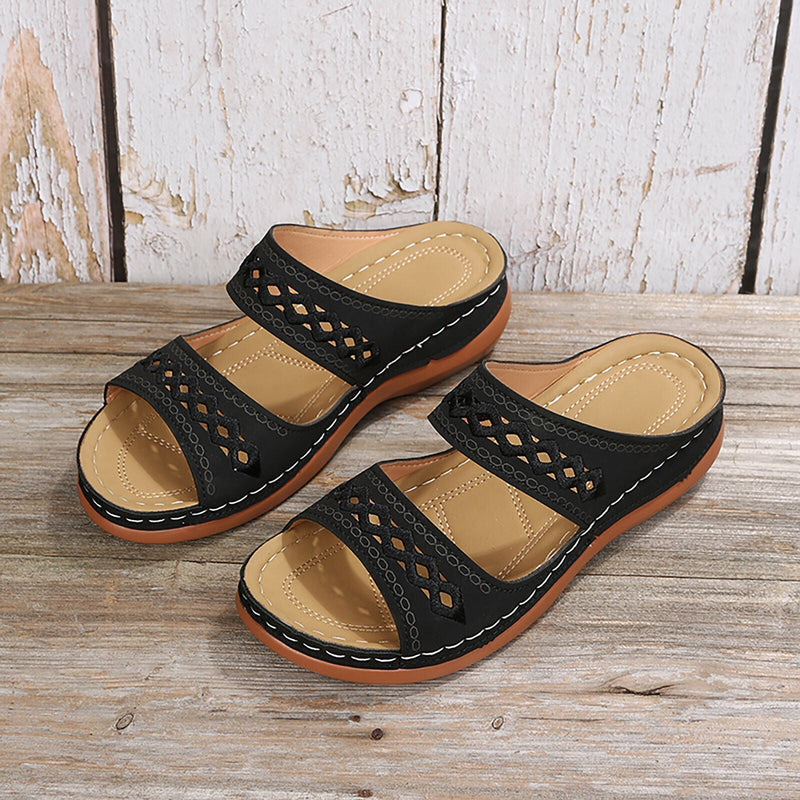 Chic Orthopedic Sandals with Unique Design