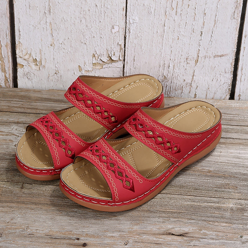 Chic Orthopedic Sandals with Unique Design