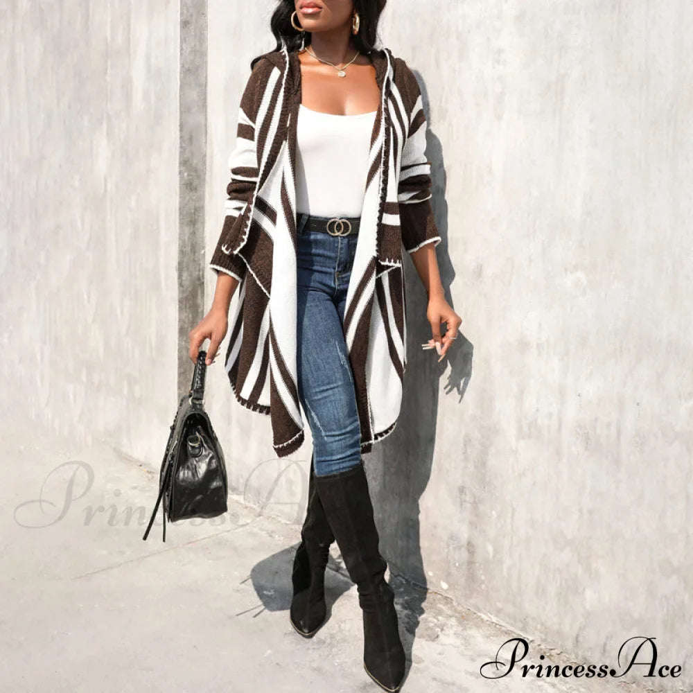 Elegantly Designed Cardigan