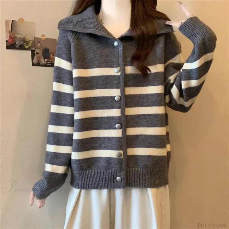 Classic Designed Cardigan