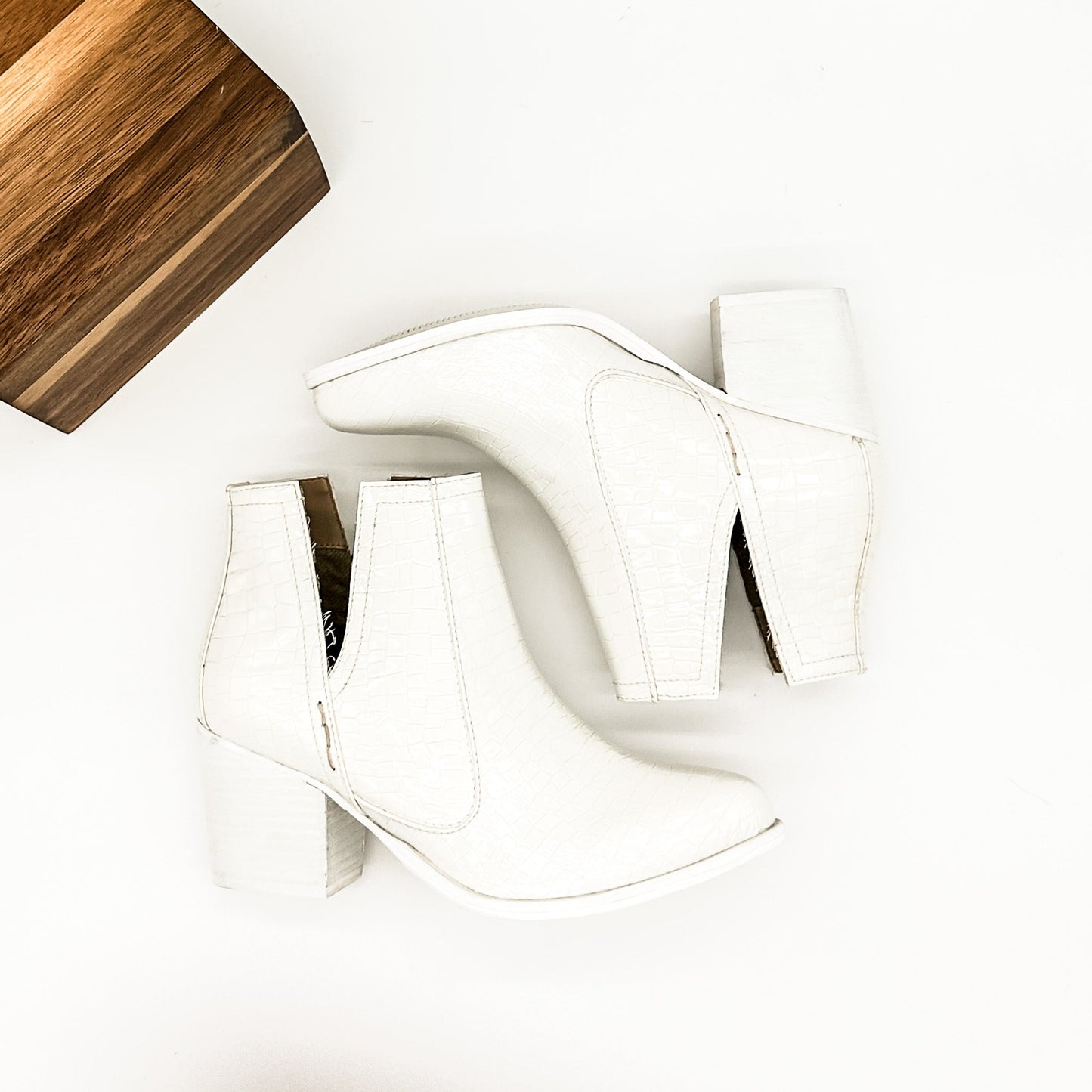 Chic Orthopedic Boots with Unique Design