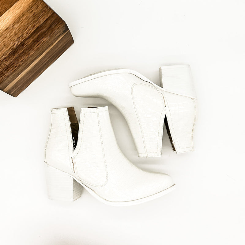 Chic Orthopedic Boots with Unique Design