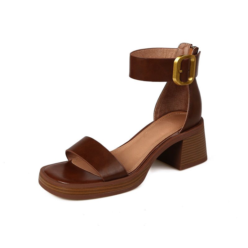 Graceful Orthopedic Sandals for Modern Look