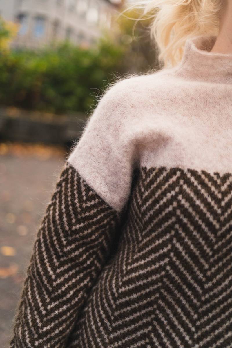 Timeless Vintage Style Sweater